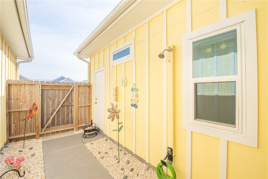 14209 Anegada Drive Corpus Christi TX 78418