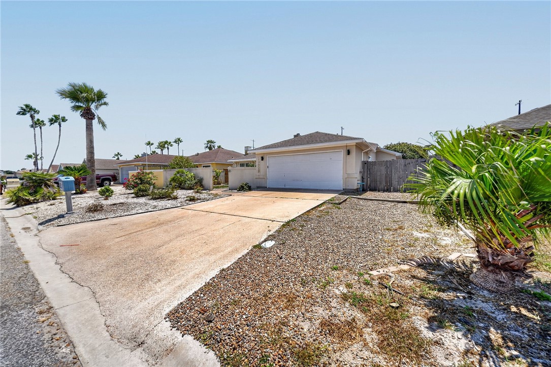 13605 Moro Lane Corpus Christi TX 78418