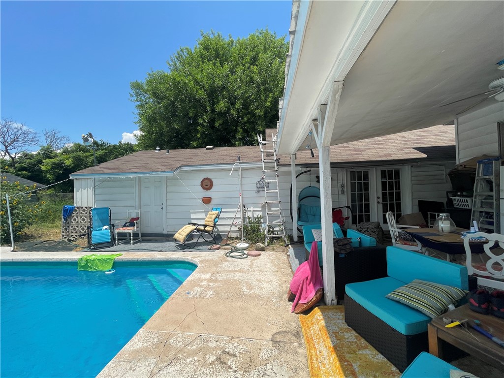 4241 Townsend Street Corpus Christi TX 78415