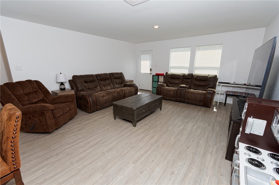 3225 El Dorado Drive Corpus Christi TX 78410