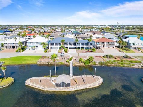 134 Bay Harbor Drive Aransas Pass TX 78336