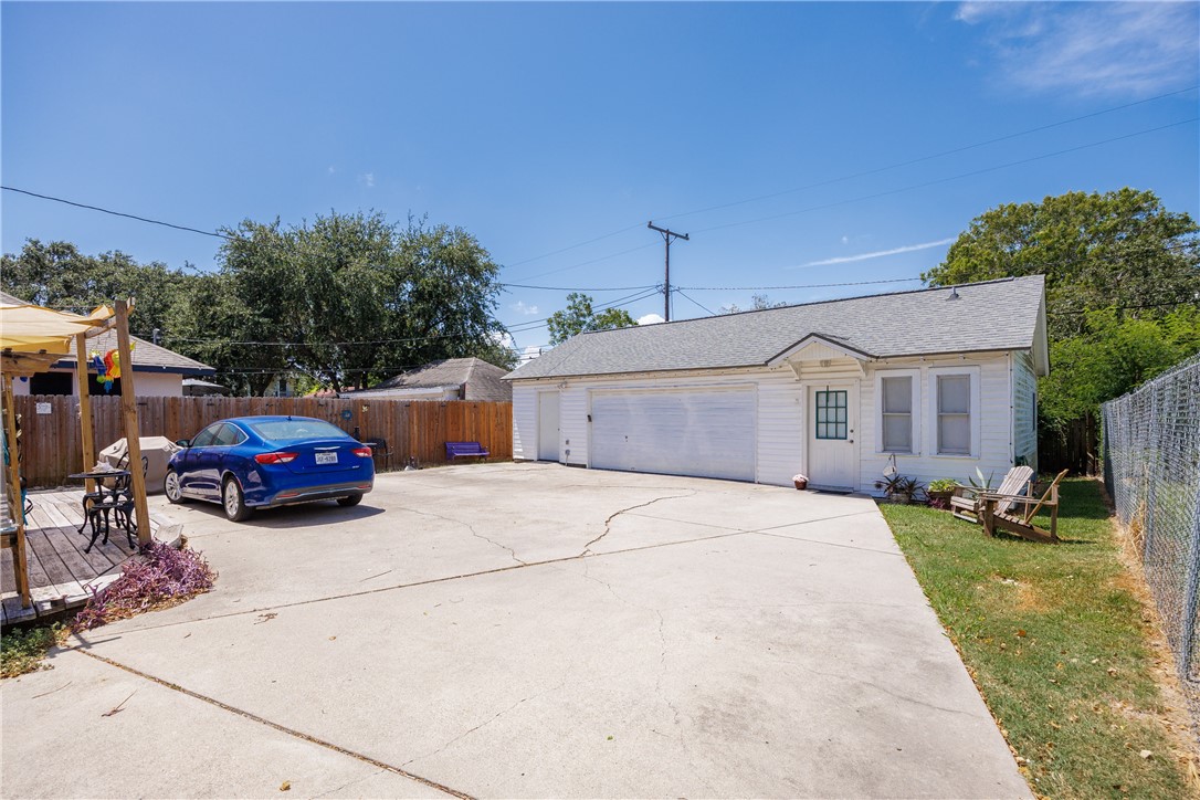 330 Cole Street Corpus Christi TX 78404