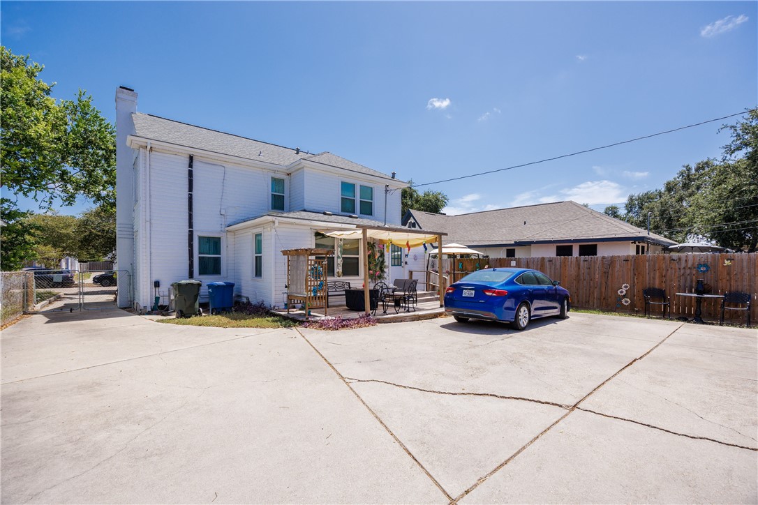 330 Cole Street Corpus Christi TX 78404