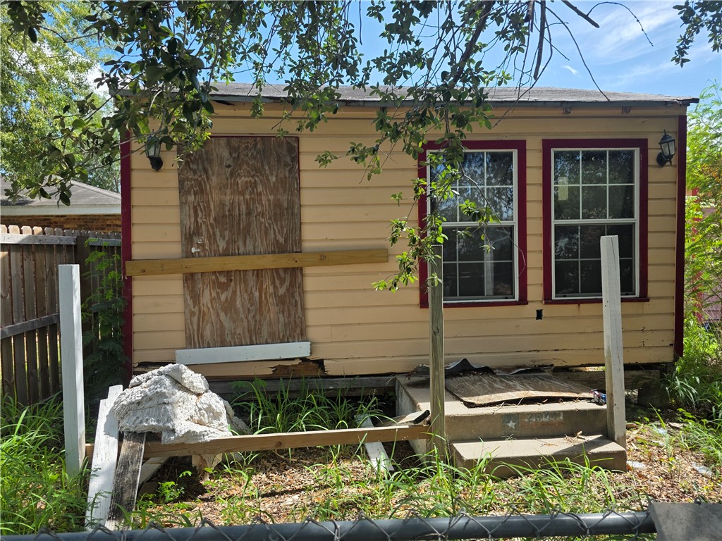 2624 Sonora Street Corpus Christi TX 78405