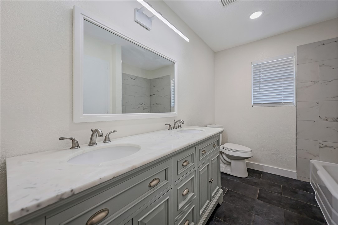 4013 Kingston Drive Corpus Christi TX 78411