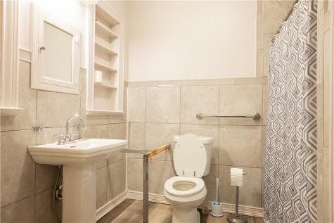 408 W 5th Street Alice TX 78332