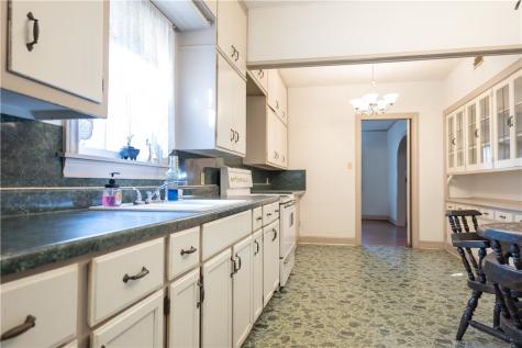 408 W 5th Street Alice TX 78332