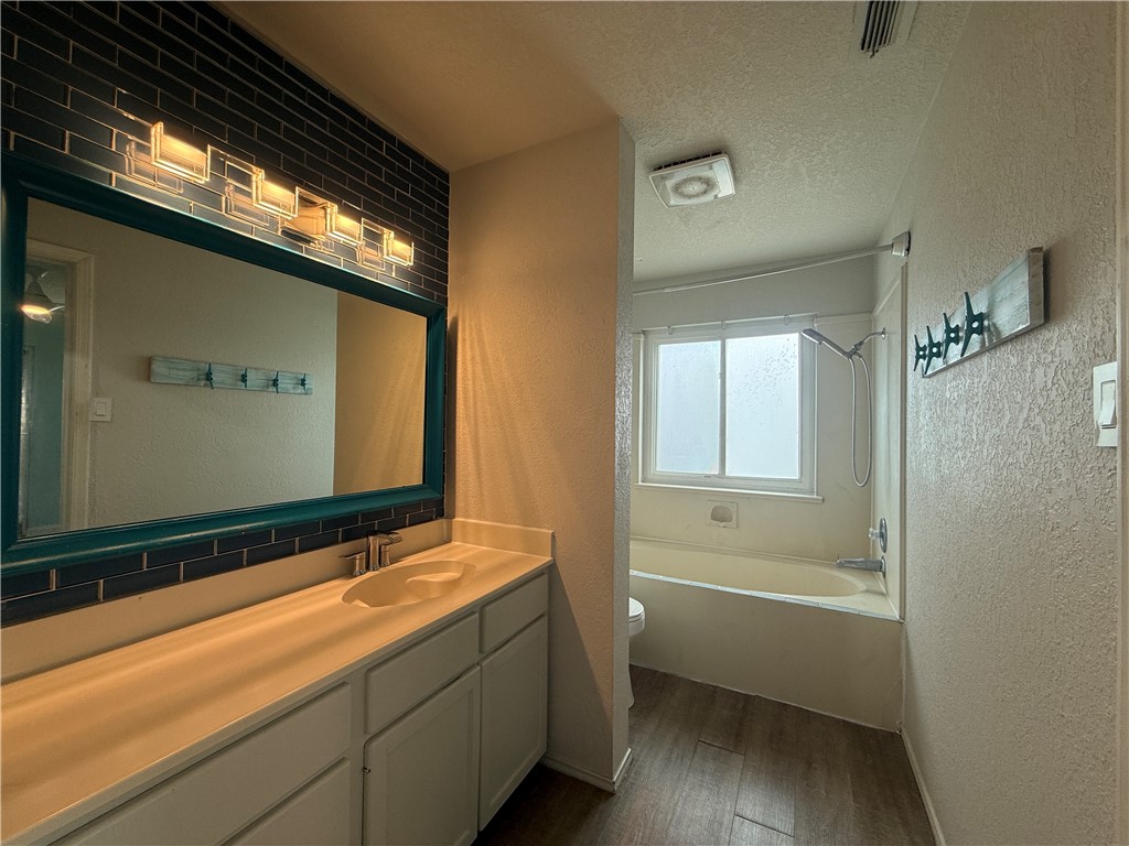 15310 Yardarm Court Corpus Christi TX 78418