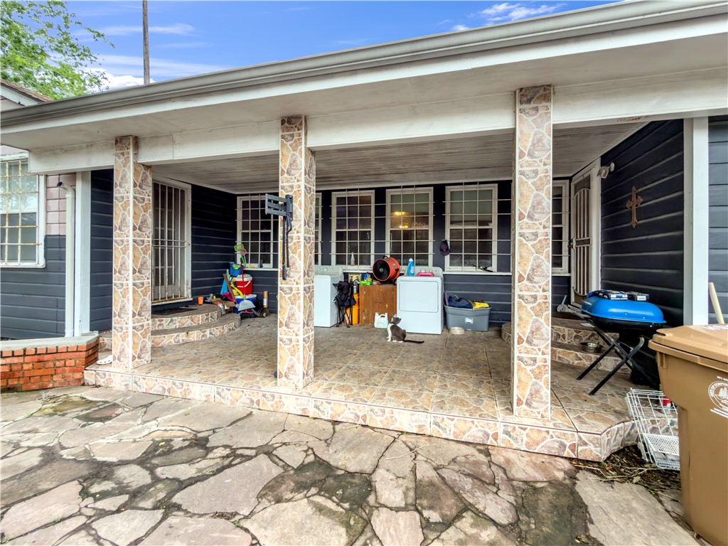 3238 Up River Road Corpus Christi TX 78408