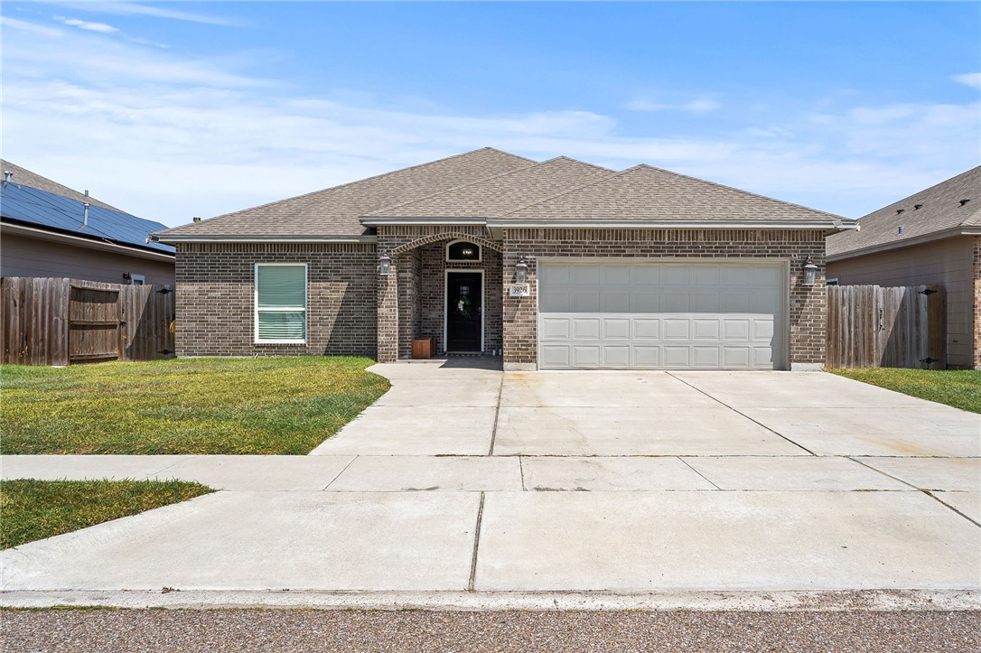 3926 Woodhouse Corpus Christi TX 78414