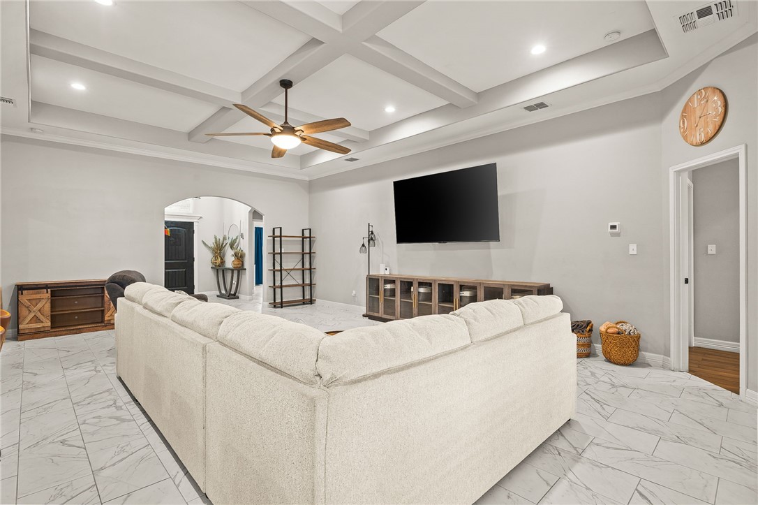 3926 Woodhouse Corpus Christi TX 78414