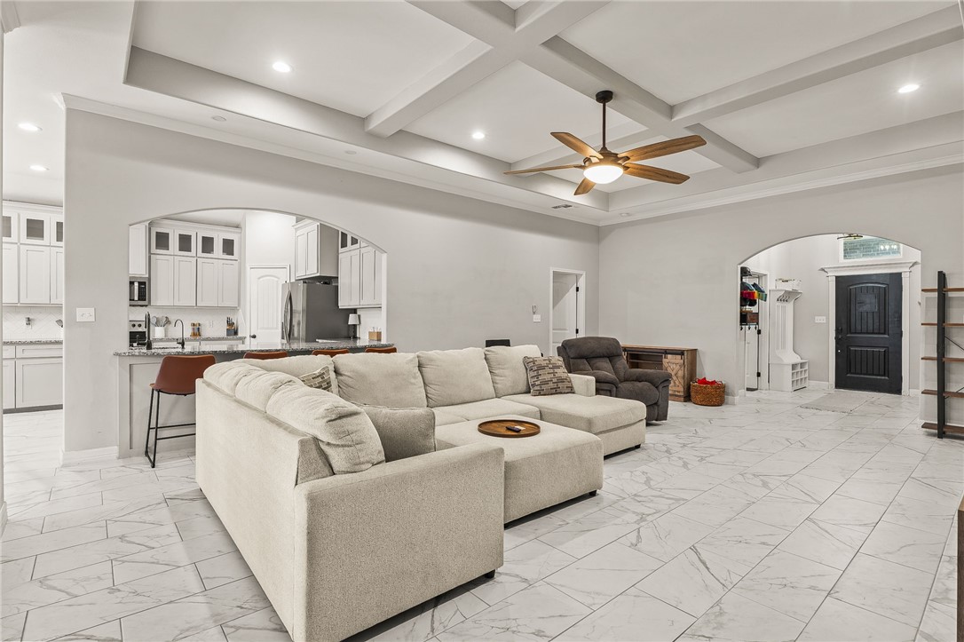 3926 Woodhouse Corpus Christi TX 78414