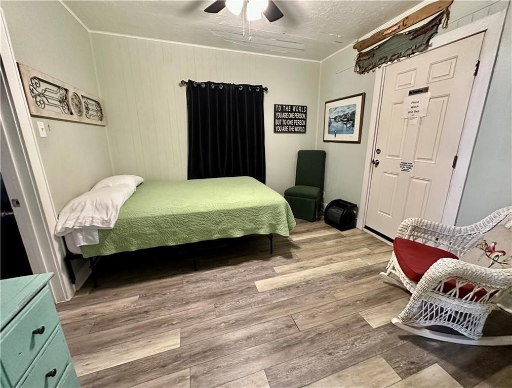 3302, 3304 Surfside Boulevard Corpus Christi TX 78402