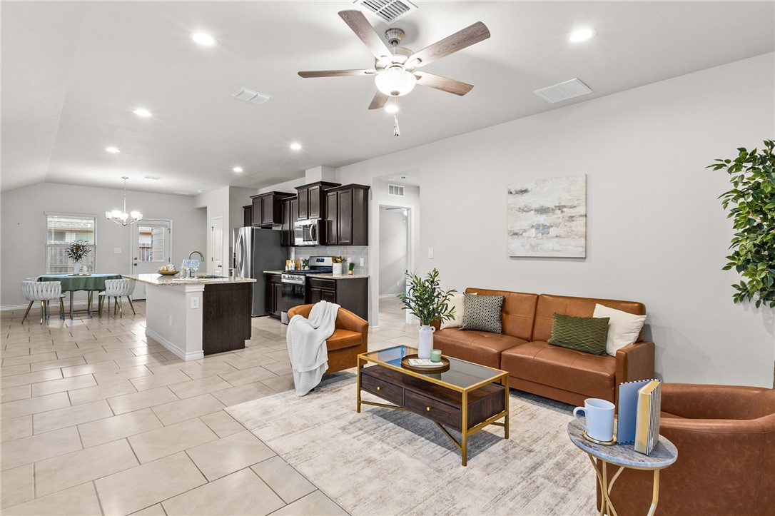 7618 Cowboy Trail Lane Corpus Christi TX 78413