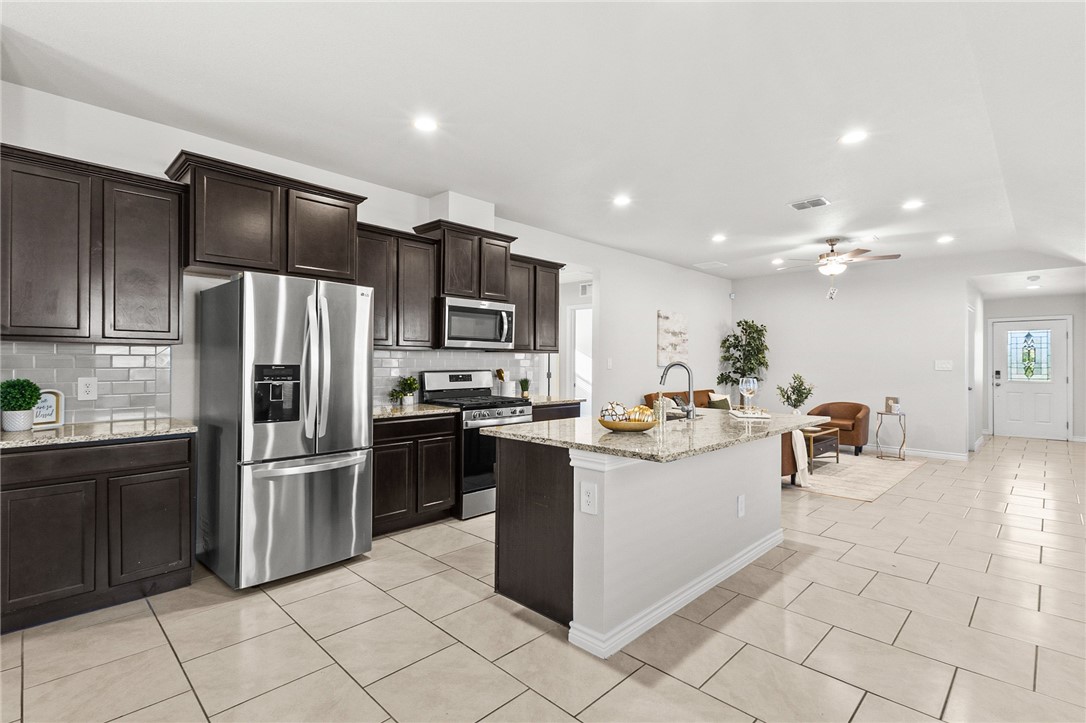 7618 Cowboy Trail Lane Corpus Christi TX 78413