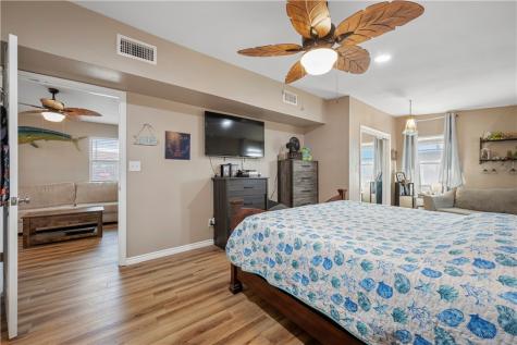 622 S Sandpiper Ingleside TX 78362