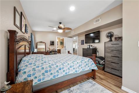 622 S Sandpiper Ingleside TX 78362