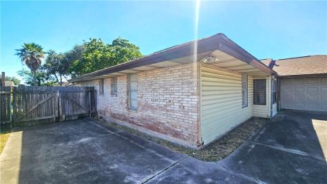 4702 Coventry Lane Corpus Christi TX 78411