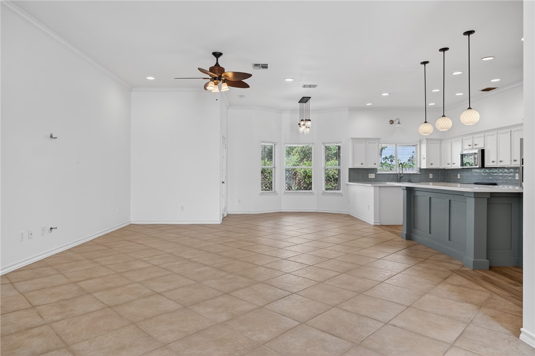 14901 Dasmarinas Drive Corpus Christi TX 78418