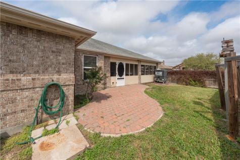 8302 Dawson Court Corpus Christi TX 78414