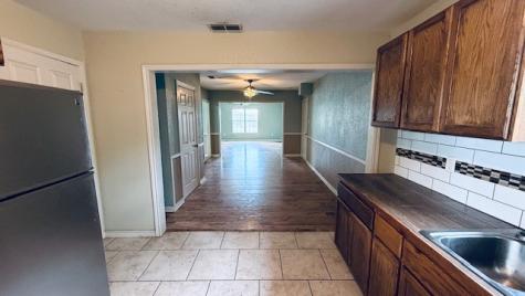 305 E Milam Street Pettus TX 78416