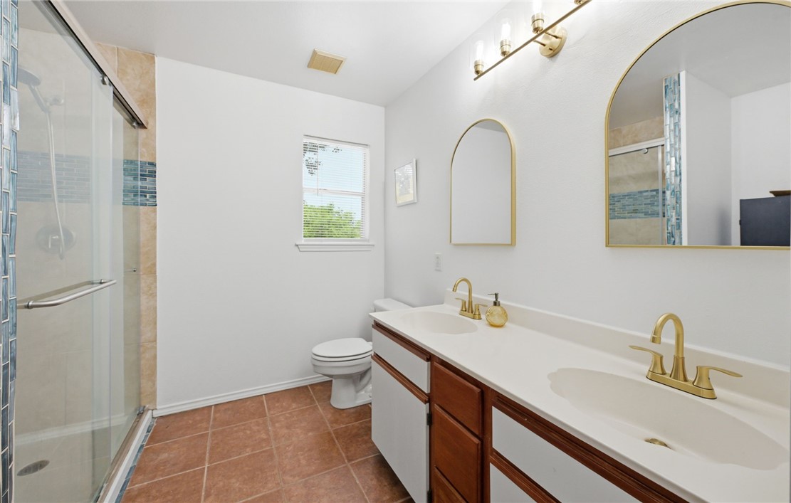 3005 Shady Creek Corpus Christi TX 78414