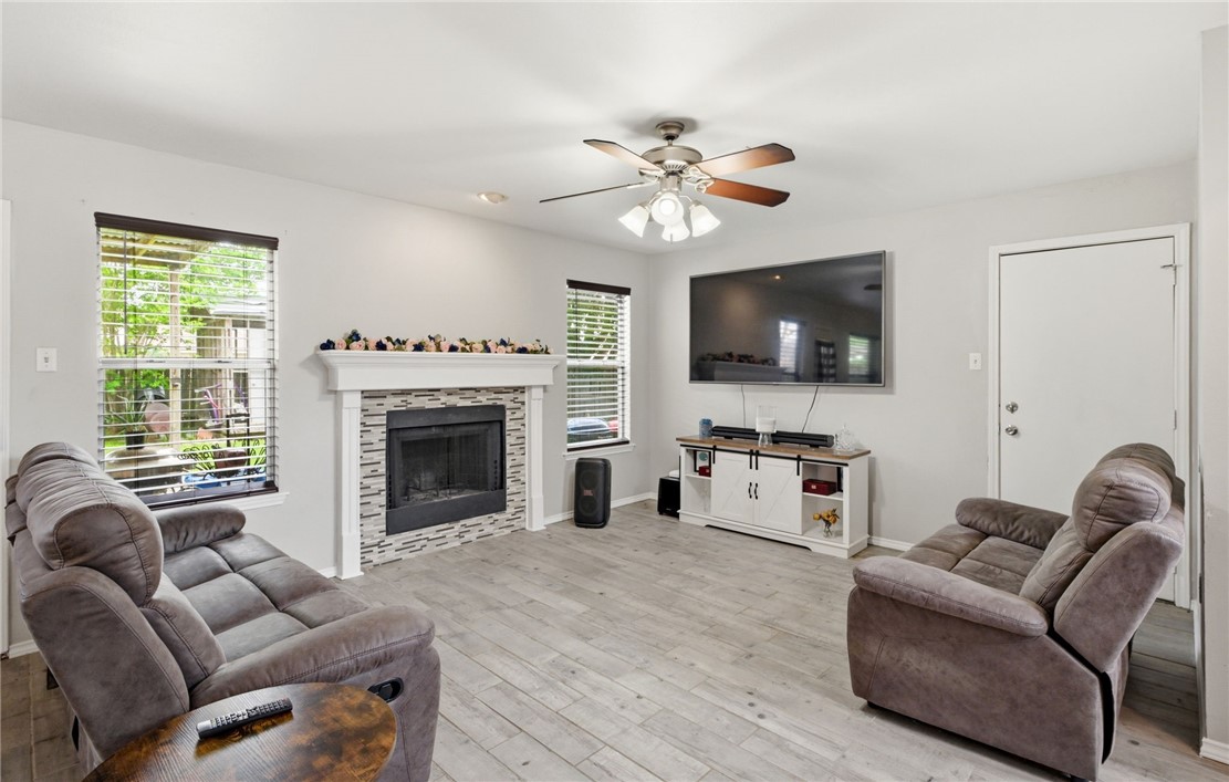 3005 Shady Creek Corpus Christi TX 78414