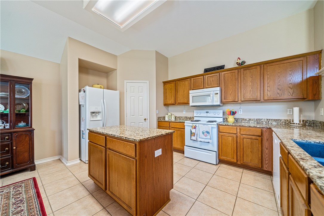 110 Whistlers Rockport TX 78382