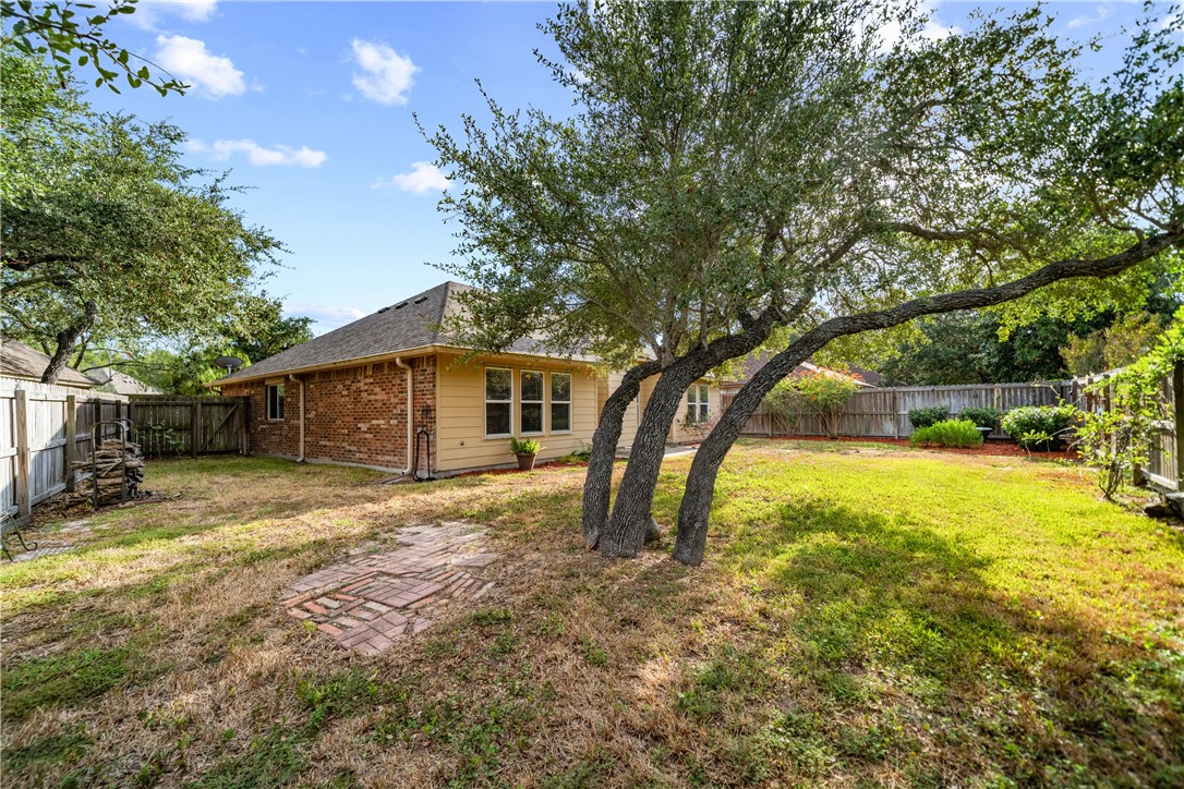 110 Whistlers Rockport TX 78382