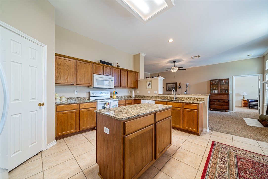 110 Whistlers Rockport TX 78382