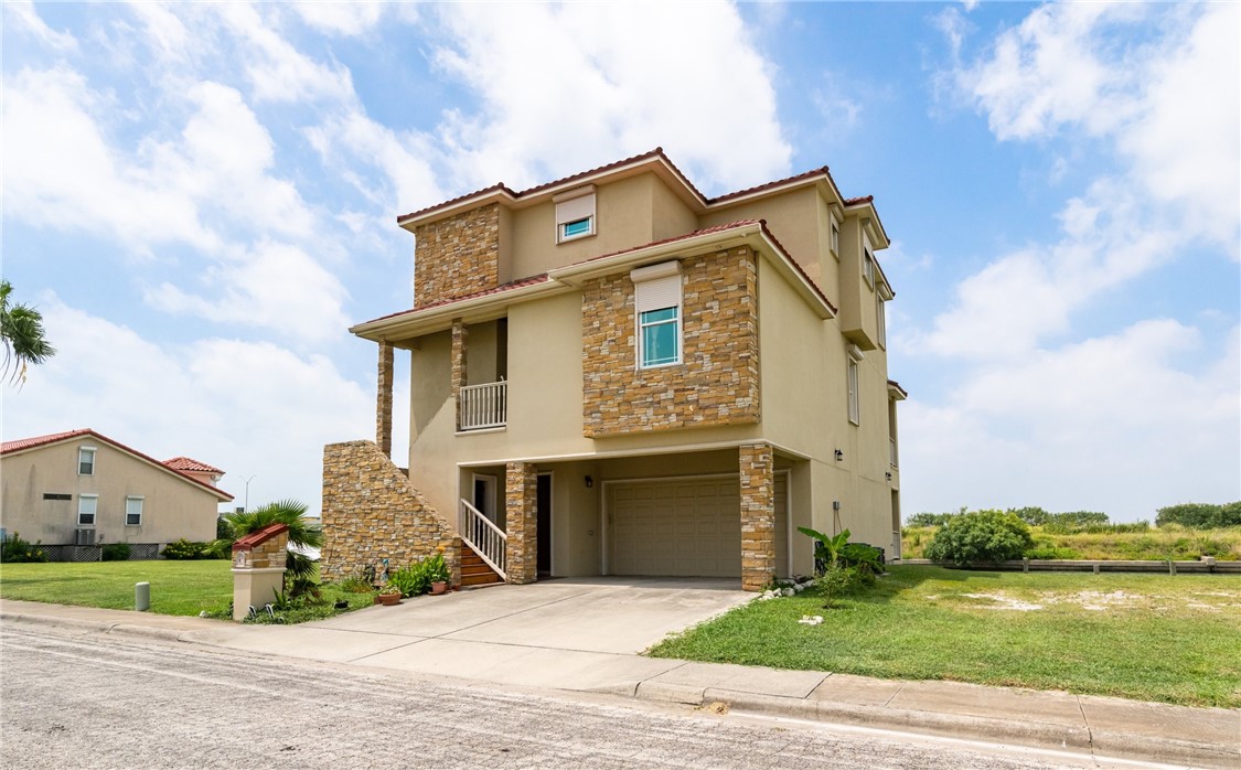 729 Schooner Harbor Corpus Christi TX 78402