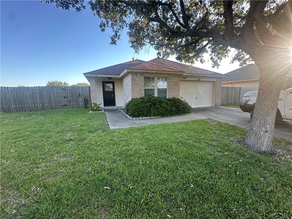 7909 Labrador Drive Corpus Christi TX 78414