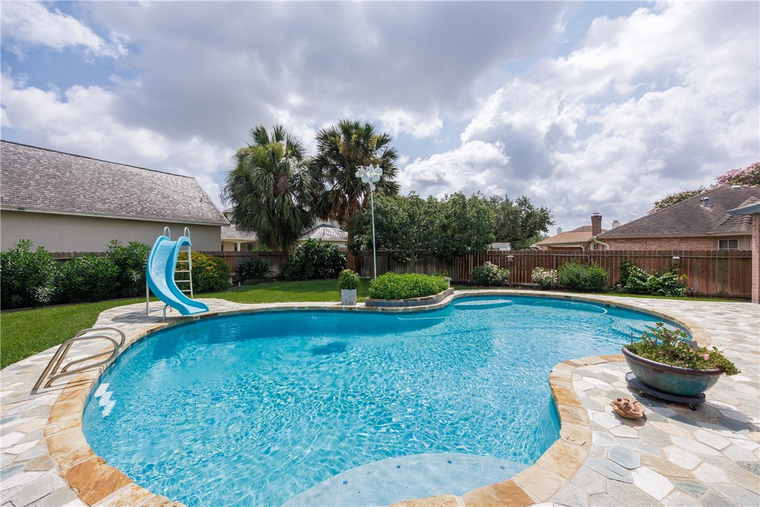 6650 Long Meadow Drive Corpus Christi TX 78413