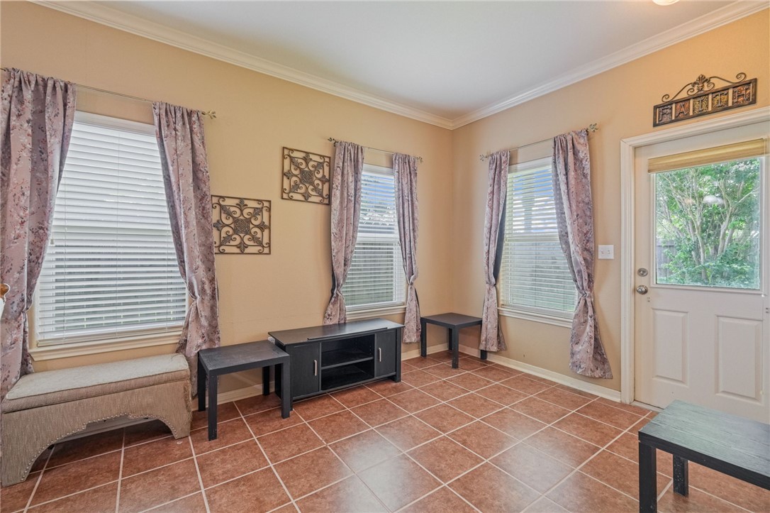 2629 Las Brisas Street Corpus Christi TX 78414