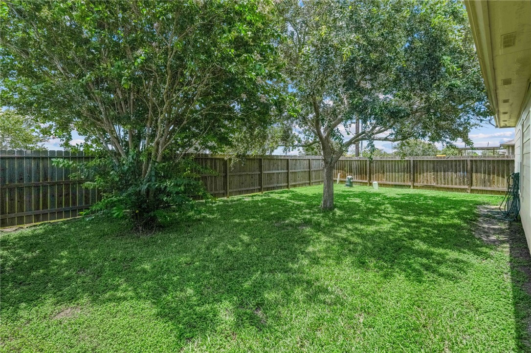 2629 Las Brisas Street Corpus Christi TX 78414