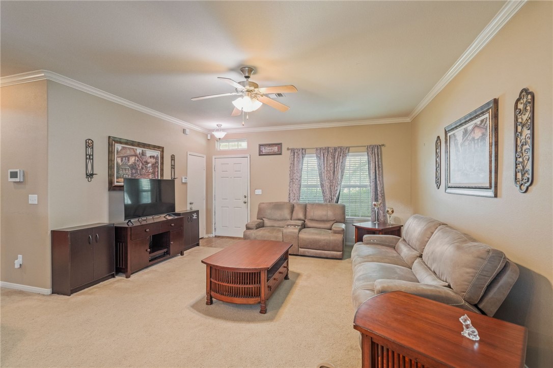 2629 Las Brisas Street Corpus Christi TX 78414