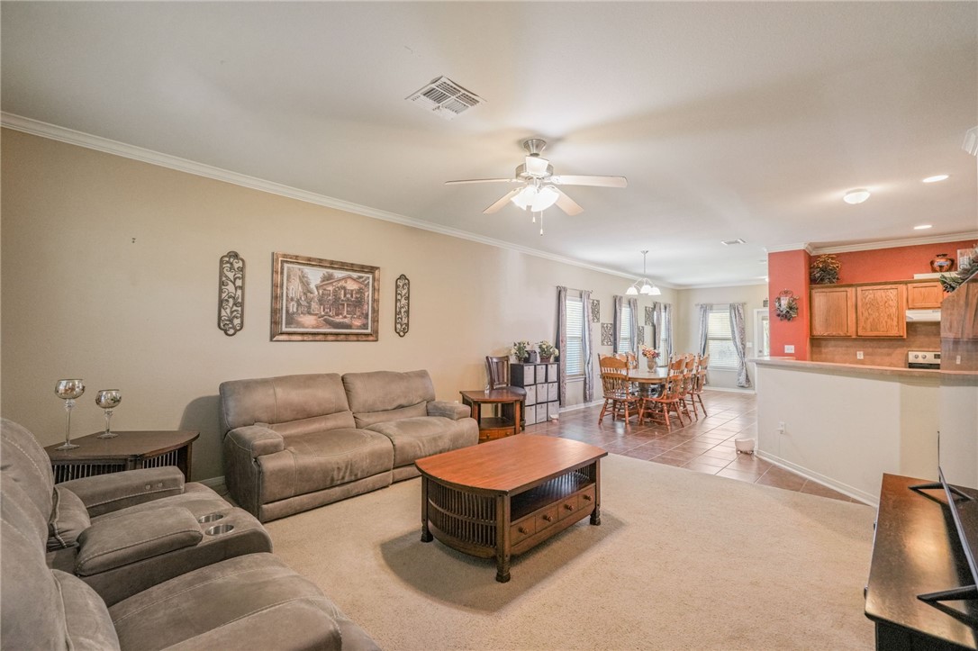 2629 Las Brisas Street Corpus Christi TX 78414