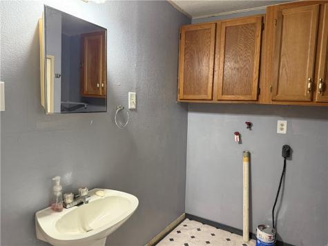 147 County Road 153 Alice TX 78332