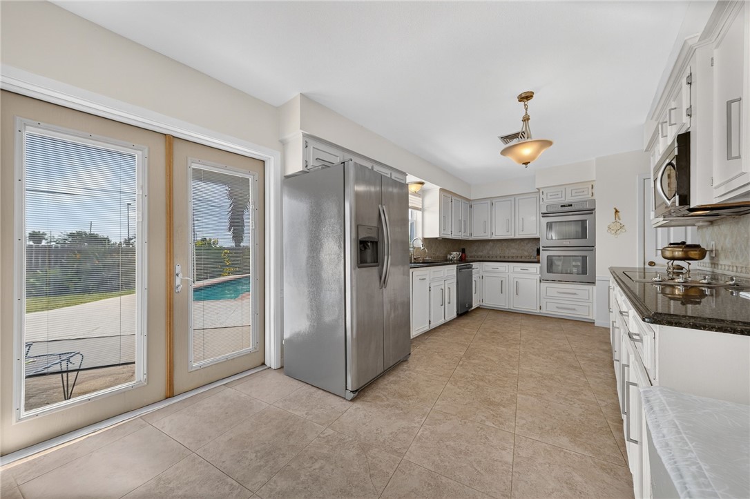 6818 Sahara Drive Corpus Christi TX 78412