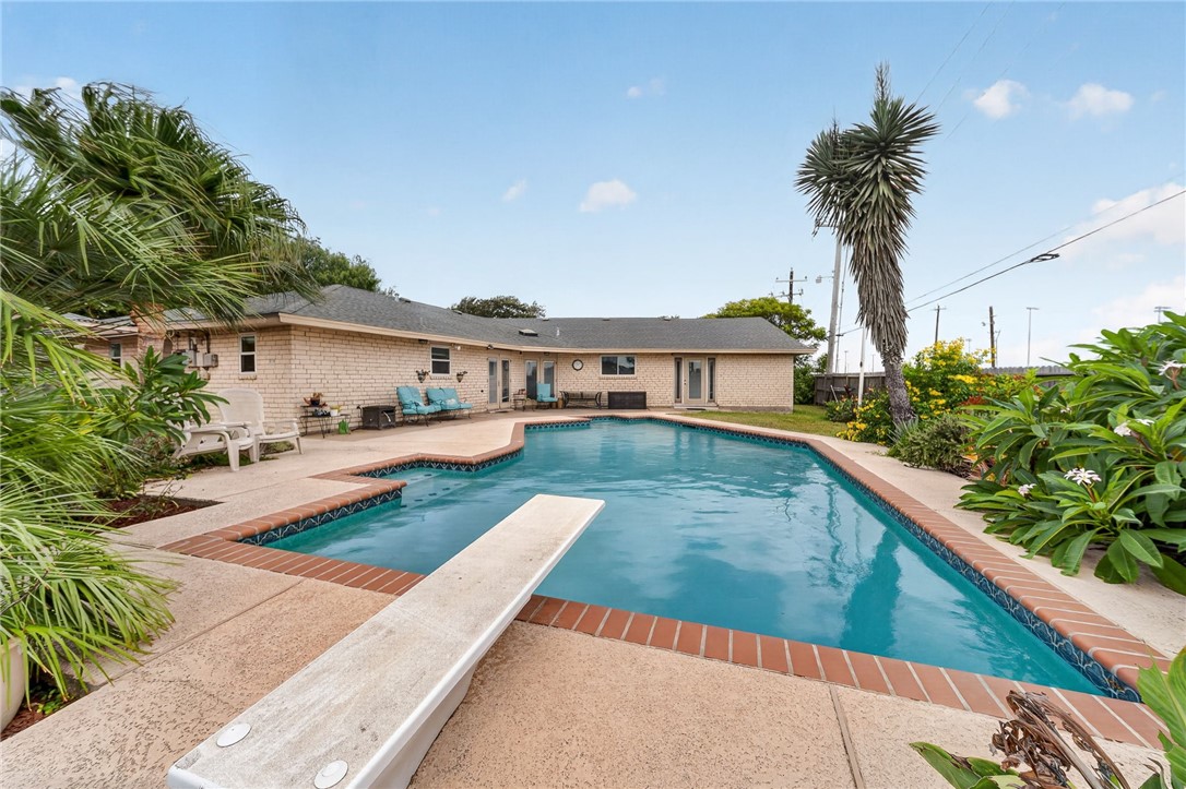 6818 Sahara Drive Corpus Christi TX 78412