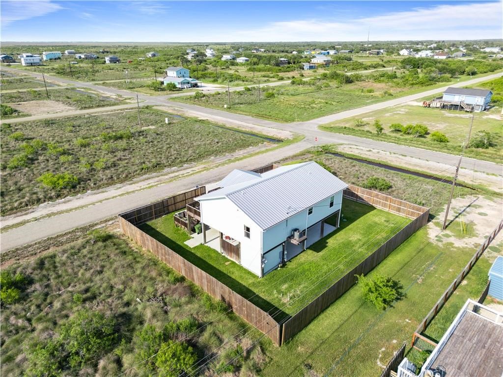 568 W Post Oak Lane Rockport TX 78382