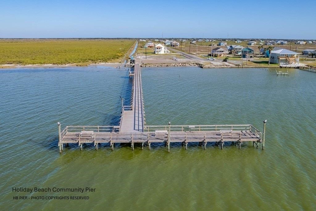 568 W Post Oak Lane Rockport TX 78382