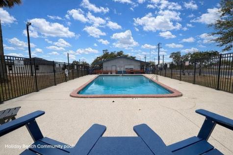 568 W Post Oak Lane Rockport TX 78382