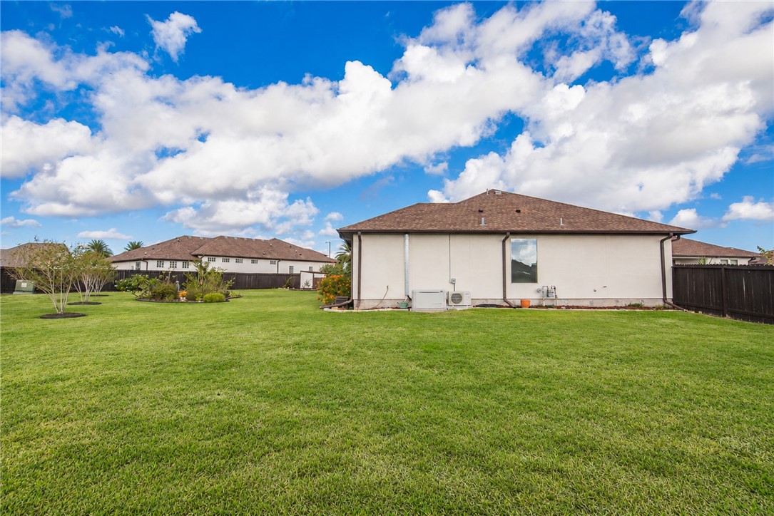 8050 Calgary Drive Corpus Christi TX 78414