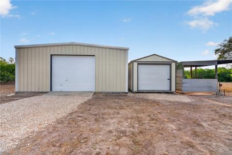 5781 County Road 308 Orange Grove TX 78372