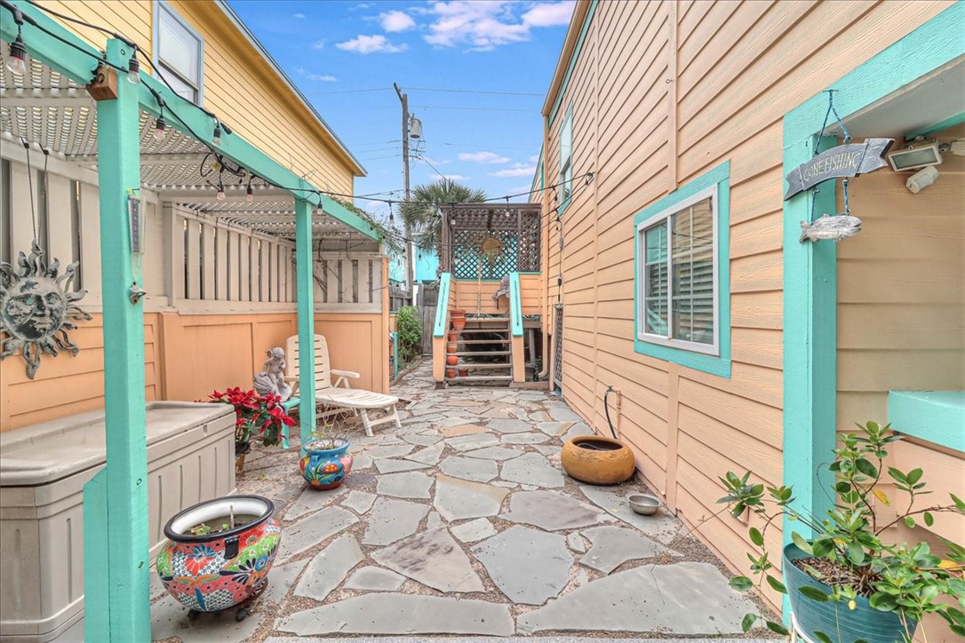 339 Bralley Drive Port Aransas TX 78373