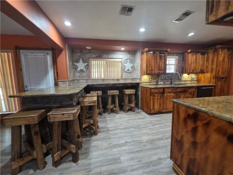 1905 Suntide Road Corpus Christi TX 78409