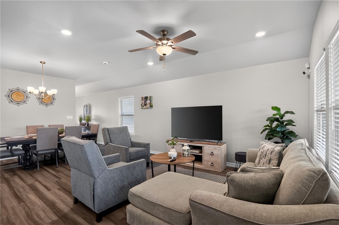 2641 Excelsior Boulevard Corpus Christi TX 78415