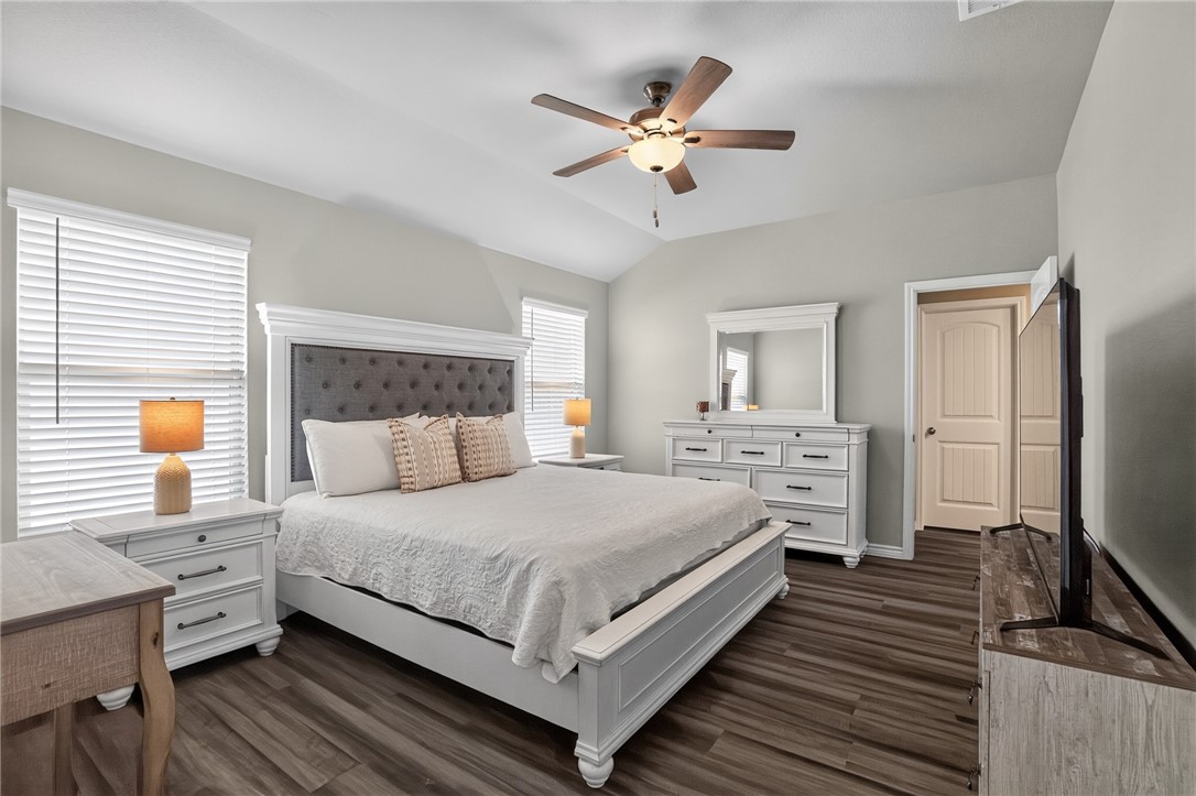 2641 Excelsior Boulevard Corpus Christi TX 78415