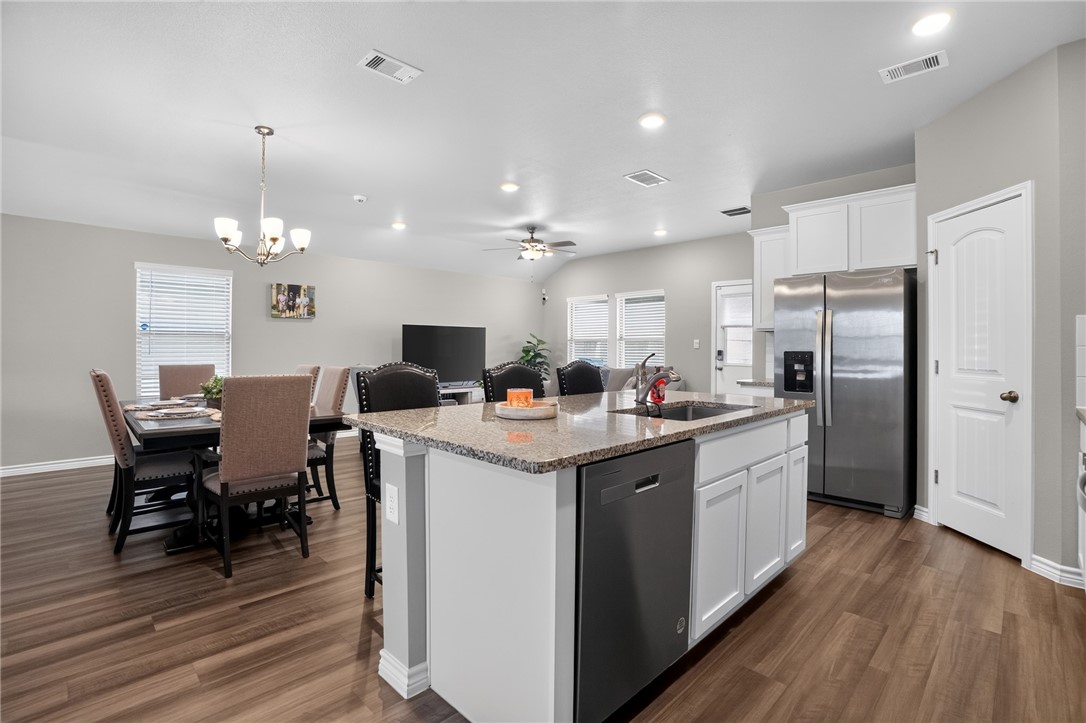2641 Excelsior Boulevard Corpus Christi TX 78415